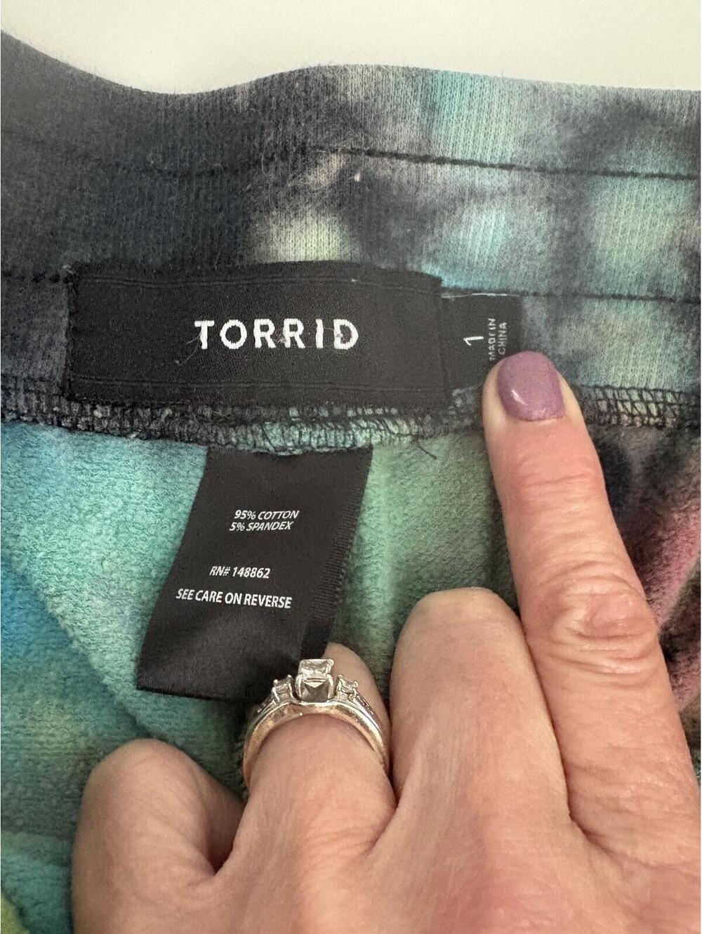 Torrid | Comfy Soft Loungewear Shorts Set Black Pink Blue Tie Dyed Size 1X - Picture 4 of 9